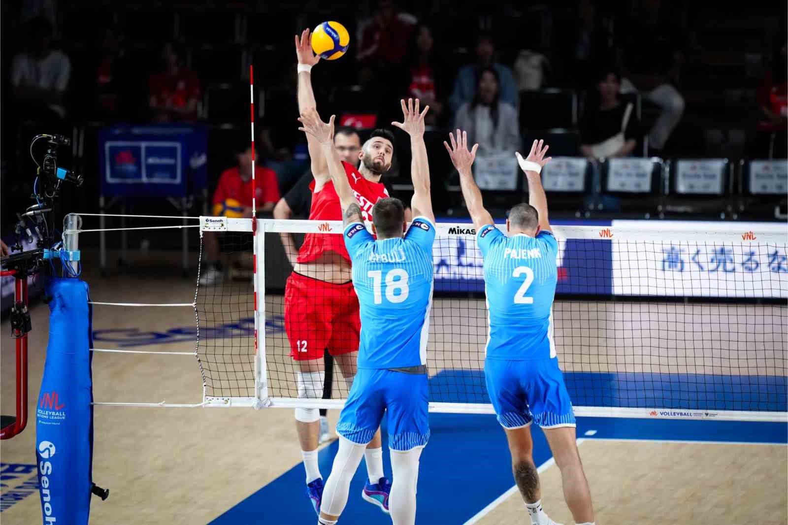 FIVB Voleybol Milletler Ligi: Slovenya: 3 - Türkiye: 0
