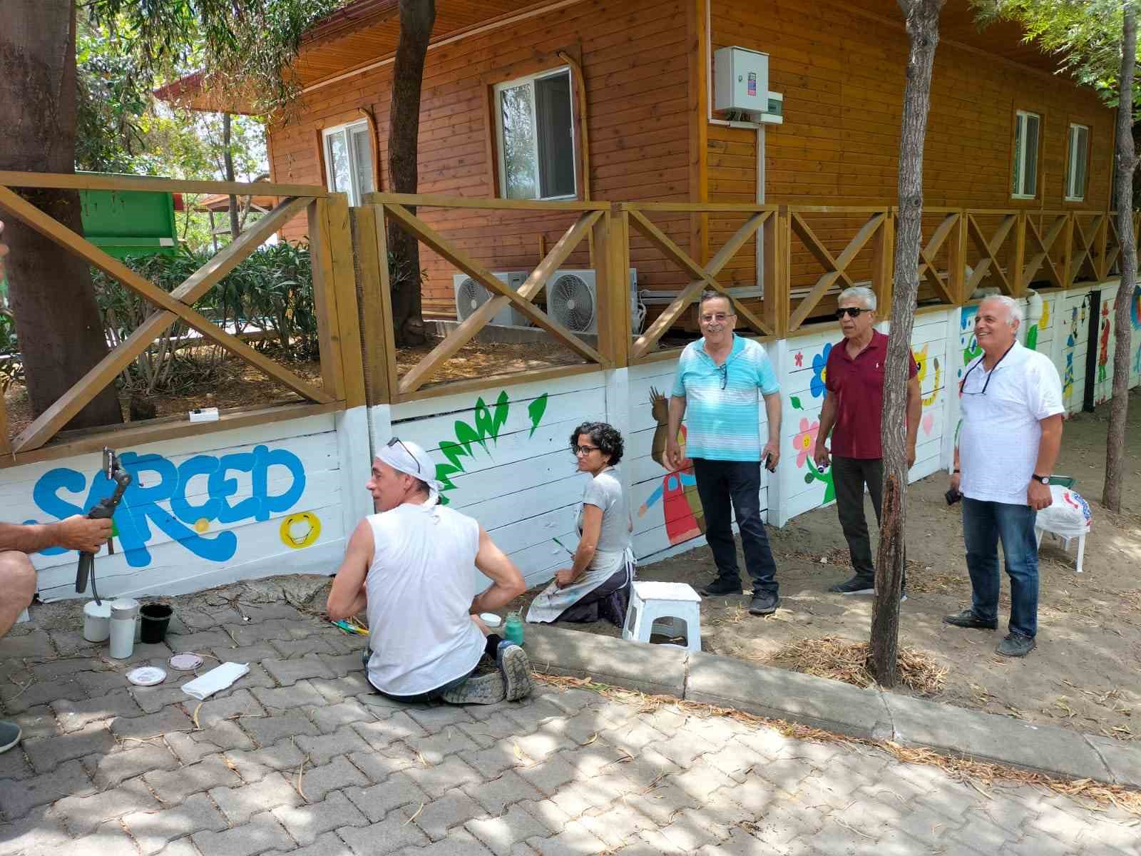 Ortaca Sarıgerme Sar&ccedil;ed halk plajı misafirlerini ağırlamaya başladı
