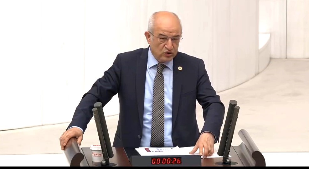 Saadet Partisi Milletvekili Ali Fazıl Kasap: "Kütahya’da 500 işçi 2 aydır maaşlarını alamıyor"