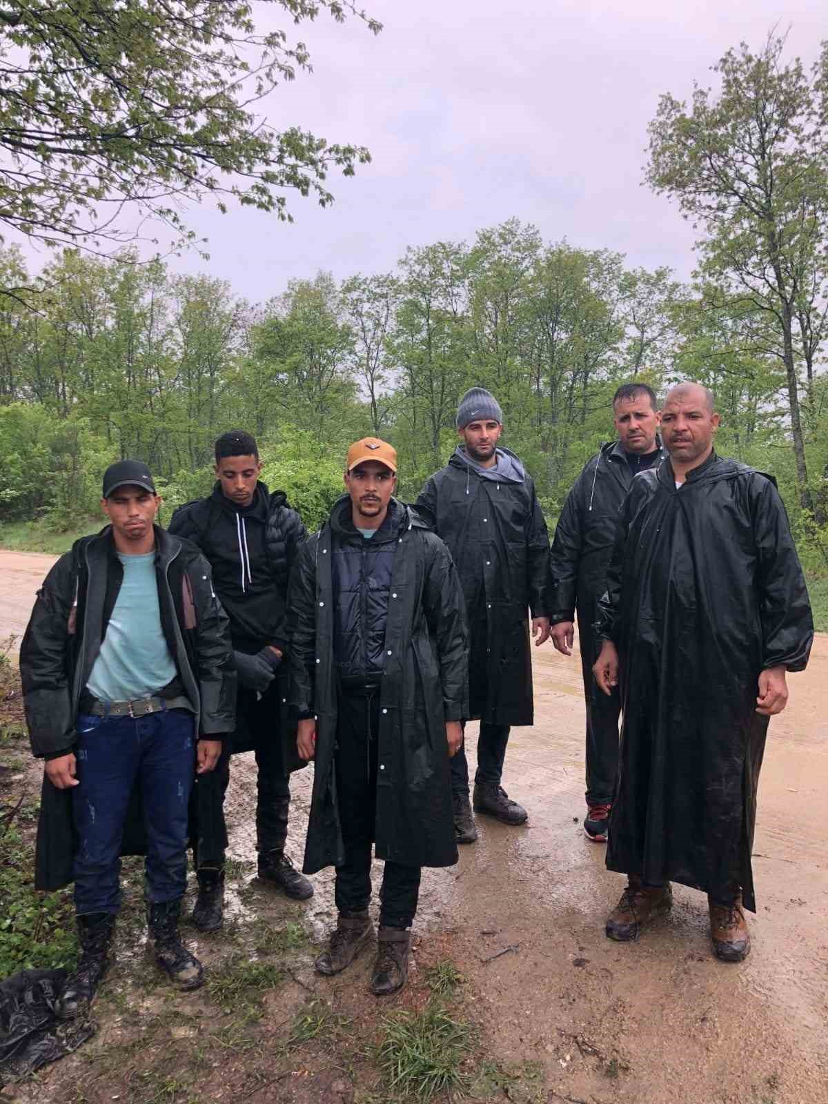 Edirne’de 16 kaçak göçmen yakalandı