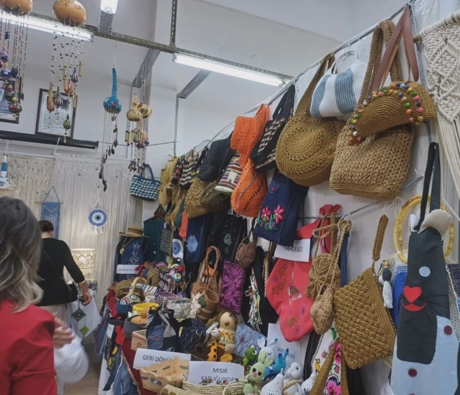 Babaeski&rsquo;de Halk Eğitim Merkezi yıl sonu sergisi a&ccedil;ıldı
