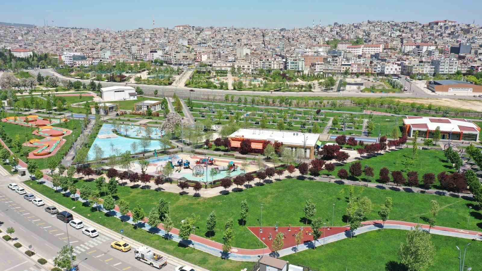 ’Haydi Sofraya’ projesiyle Gaziantep yeni şubeleriyle hizmet ağını genişletiyor