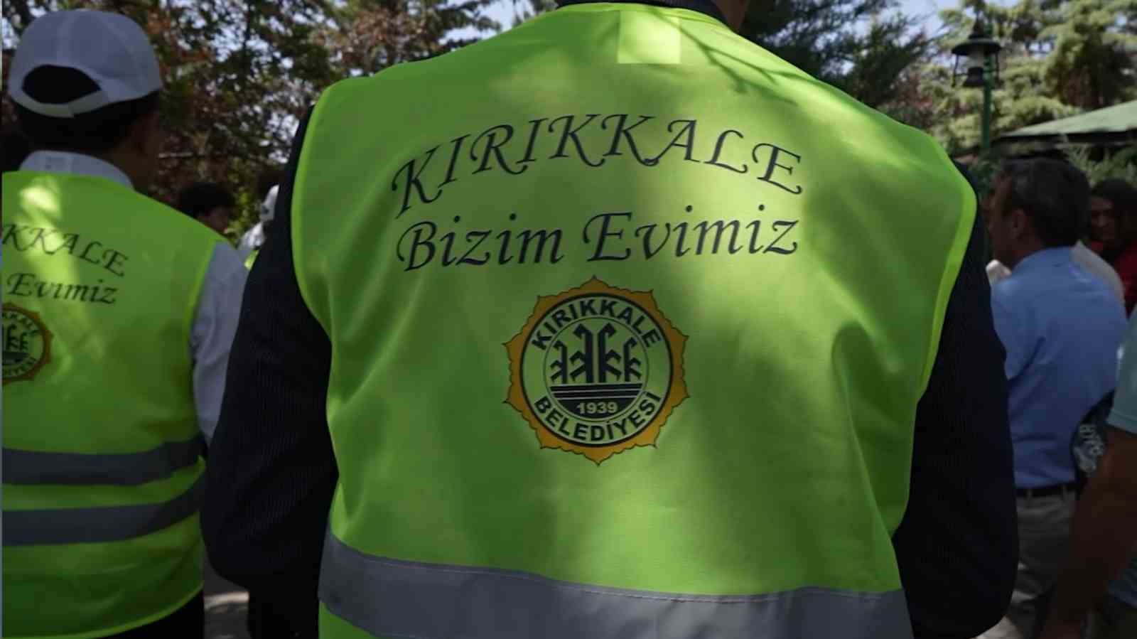 Kırıkkale&rsquo;de temizlik seferberliği: Başkan &Ouml;nal ve ekibi sahada
