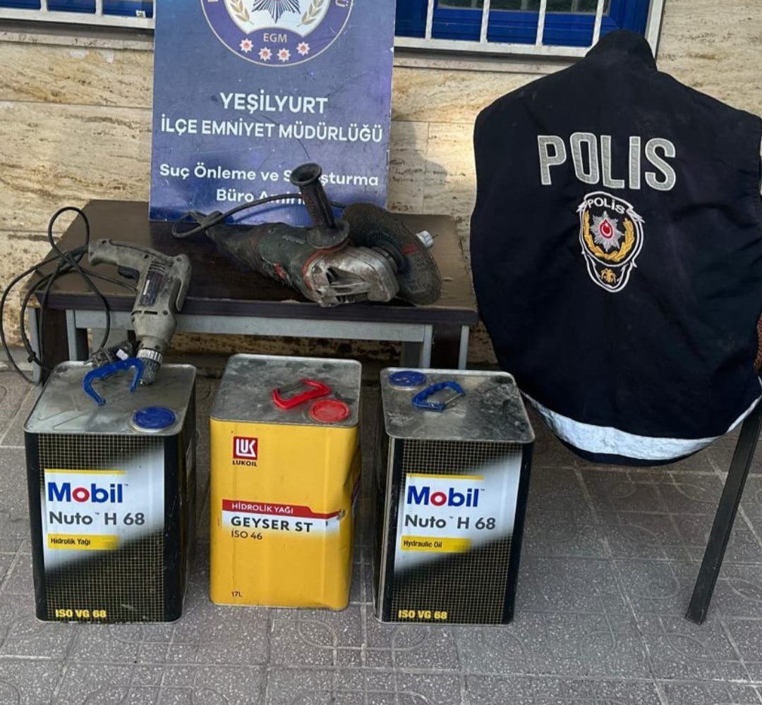 Hurda satışı yapılan iş yerinde milyonluk vurgun
