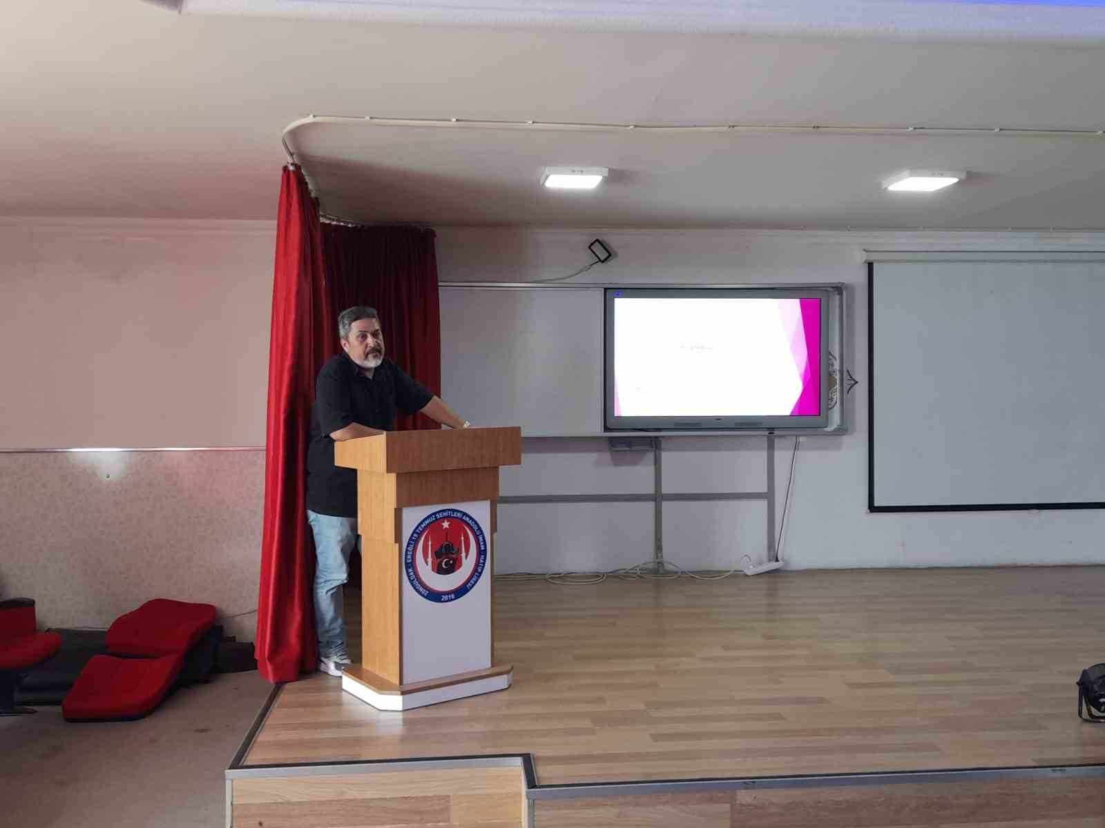 Kdz. Ereğli 15 Temmuz İHL 4 dil &ouml;ğretecek
