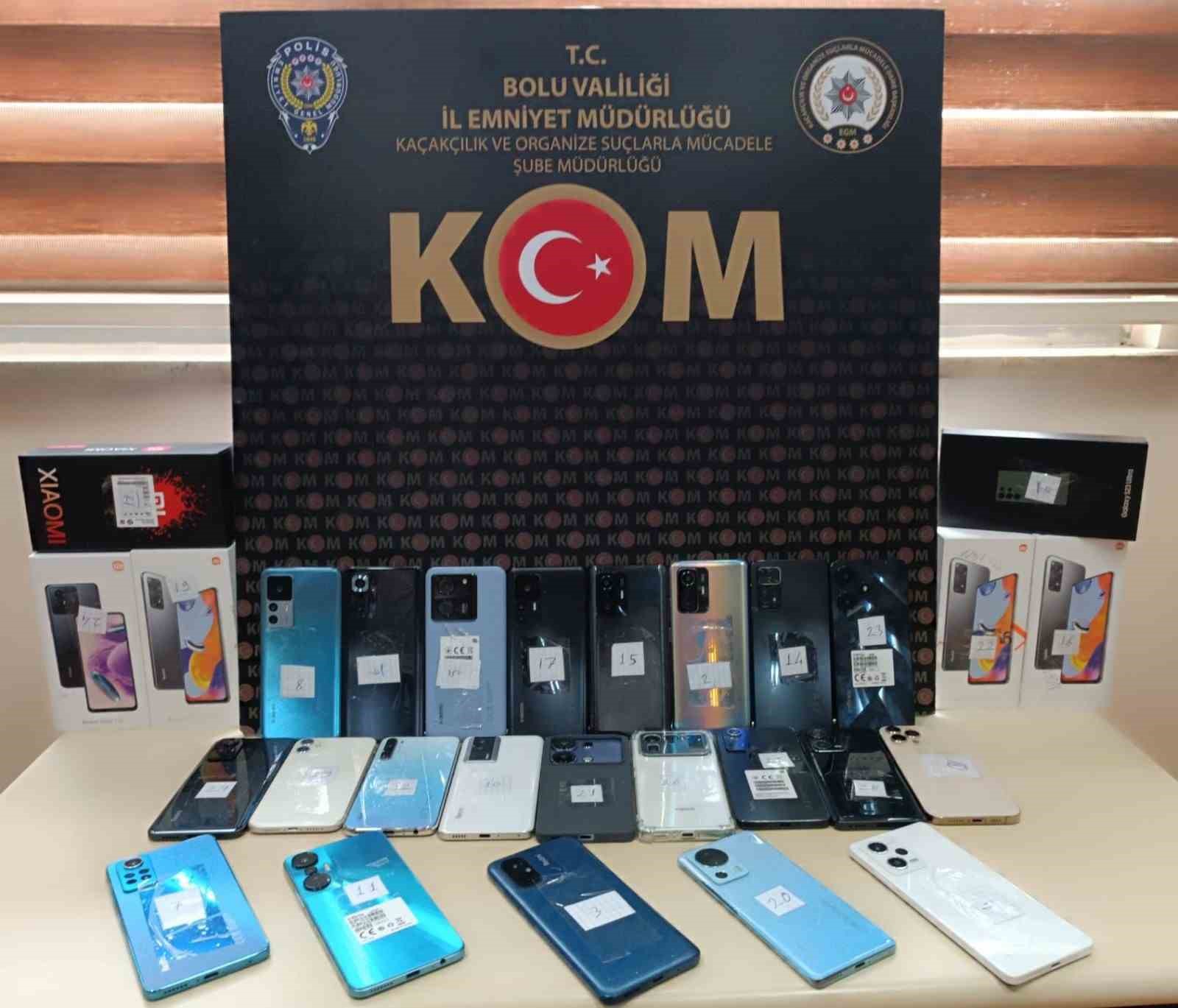 Bolu’da kaçak telefon operasyonu