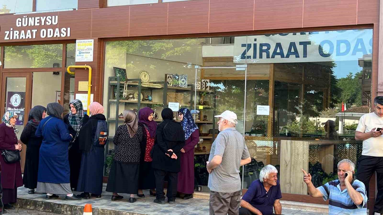 G&uuml;neysu&rsquo;da bin 500 fide dağıtıldı
