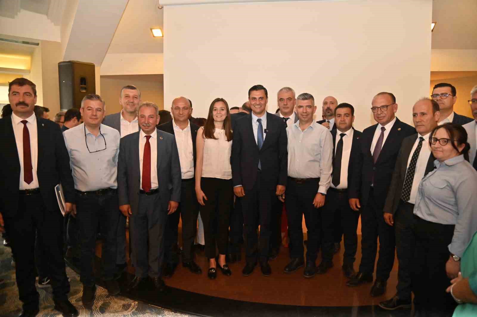 Ege Belediyeler Birliği’nin yeni Başkanı Ferdi Zeyrek oldu