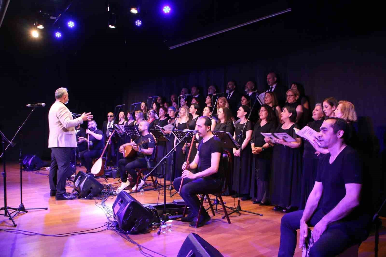 Kartal Belediyesi THM Korosu kulakların pasını sildi
