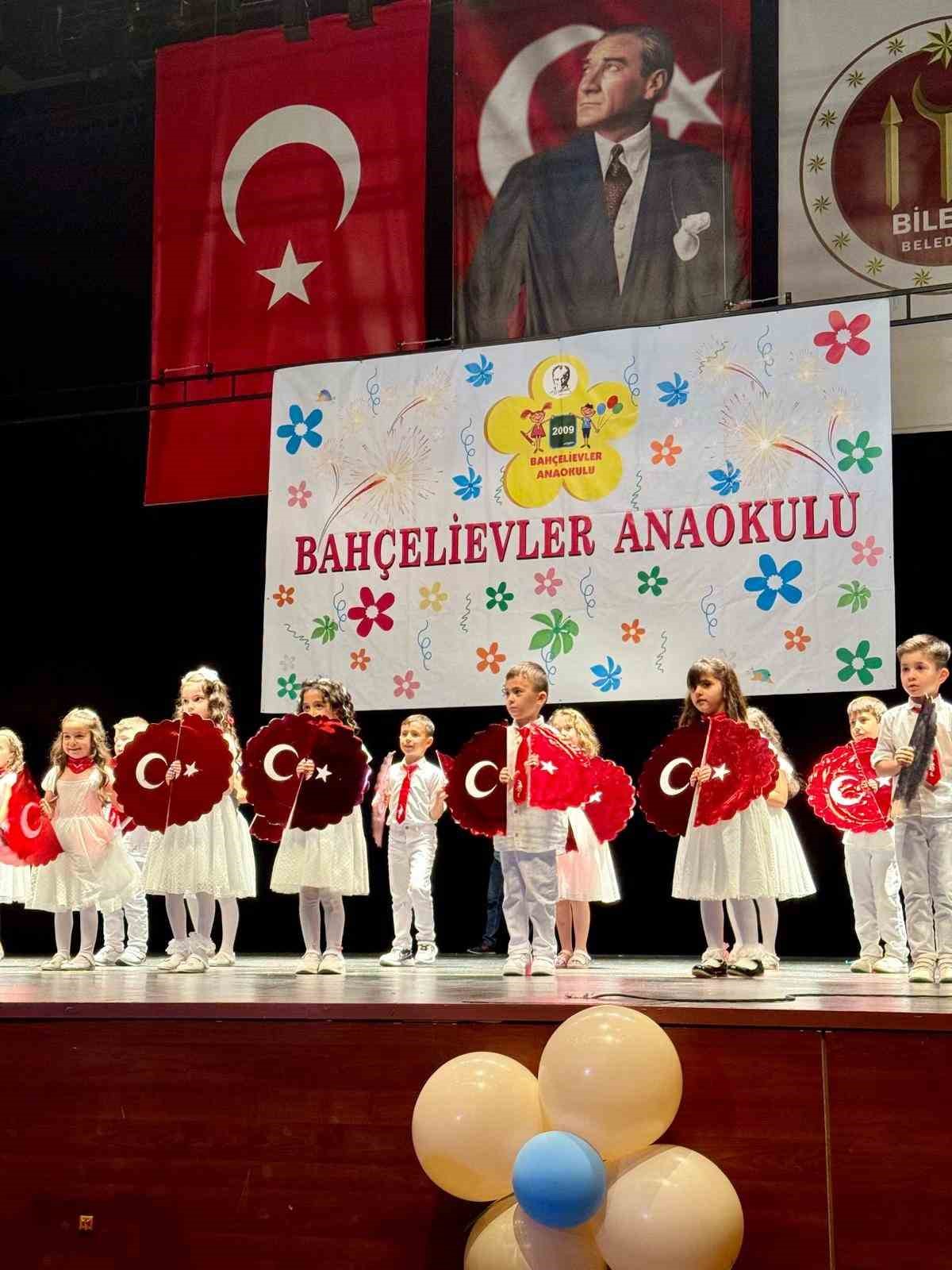 Anaokulu &ouml;ğrencilerinden muhteşem g&ouml;steri
