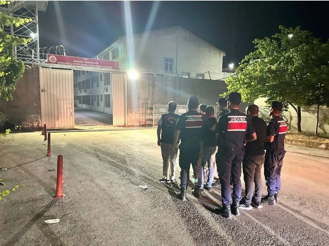 Kırklareli&rsquo;nde kablo hırsızları tutuklandı
