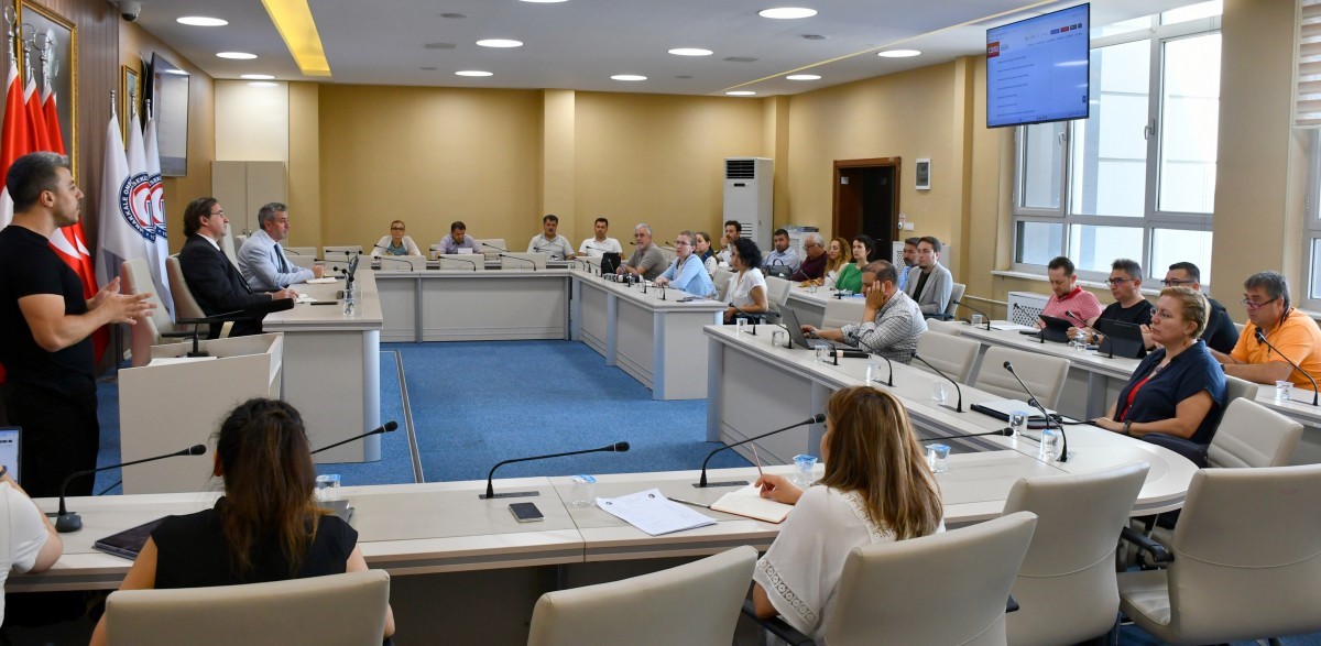 Uygulama ve Araştırma Merkezlerine Y&ouml;nelik Kalite &Ccedil;alışmaları Değerlendirme Toplantısı Ger&ccedil;ekleştirildi
