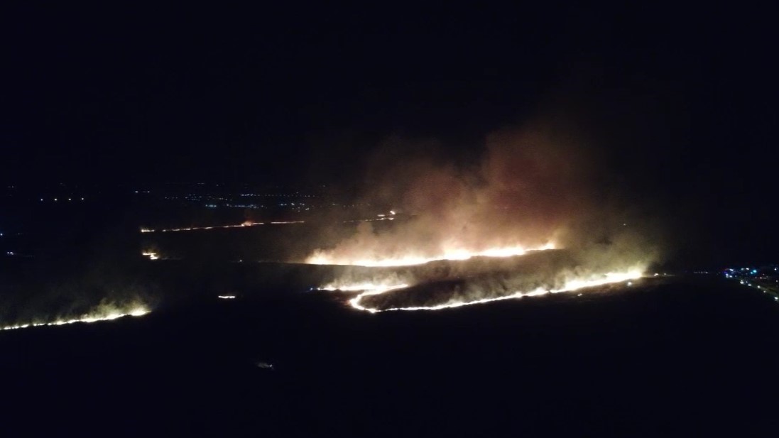 Gaziantep’teki mera ve anız yangını kısmen kontrol altına alındı
