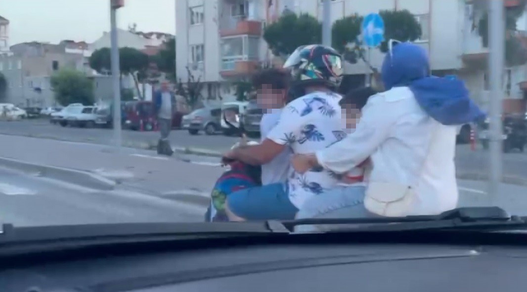 &Ccedil;anakkale&rsquo;de tehlikeli yolculuk
