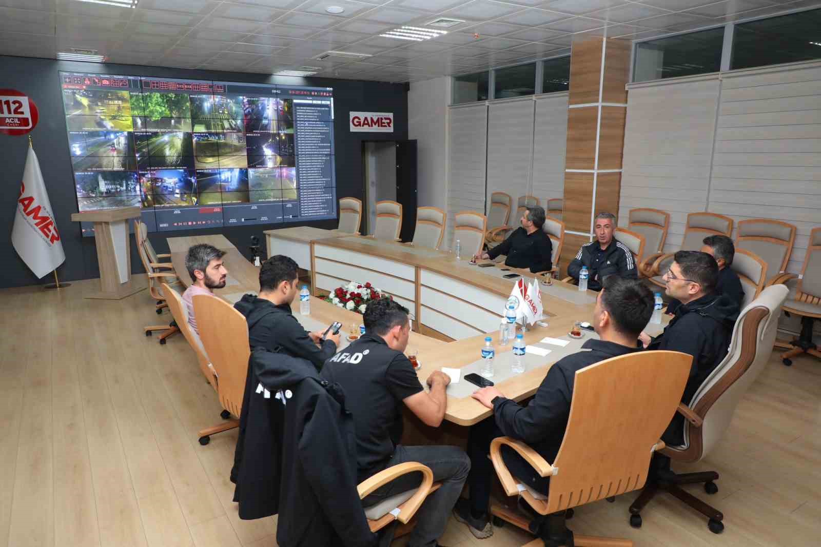 Erzincan&rsquo;da kriz merkezi oluşturuldu
