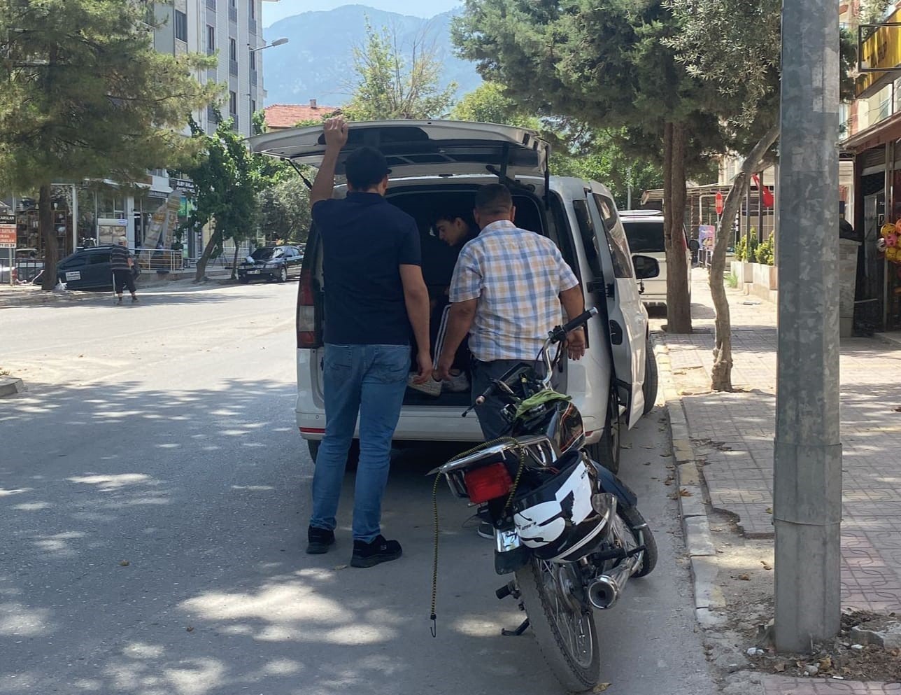 Şüpheli motosiklet çalıntı çıktı