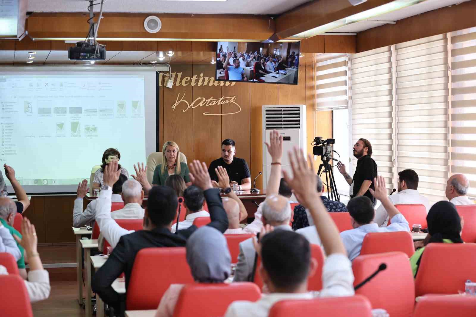 Başkan Doğan elektrikli arabalar için ‘şarj istasyonu’ projesini gerçekleştiriyor