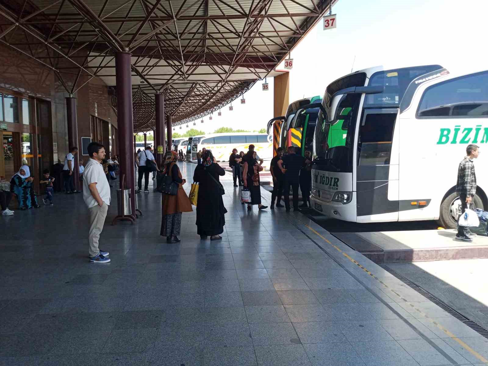 Otobüs firmaları bu yılın yaz sezonunu Kurban Bayramı ile açacak İhlas Haber Ajansı