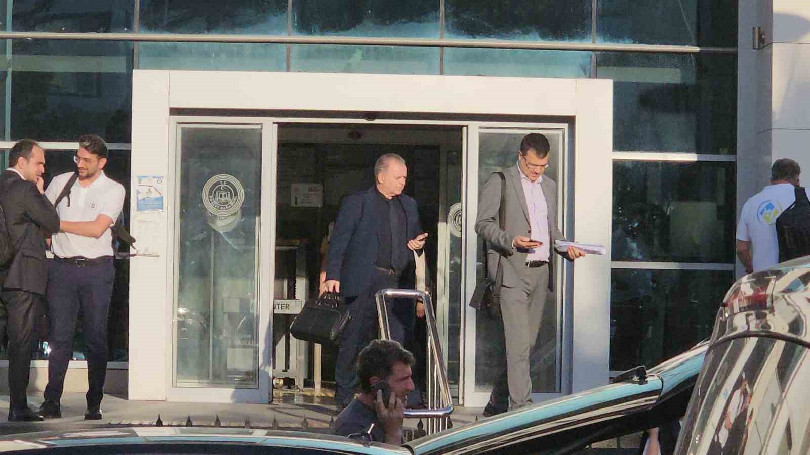 141 kilo kokain yakalanan geminin tutuklu 10 m&uuml;rettebatı hakim karşısında
