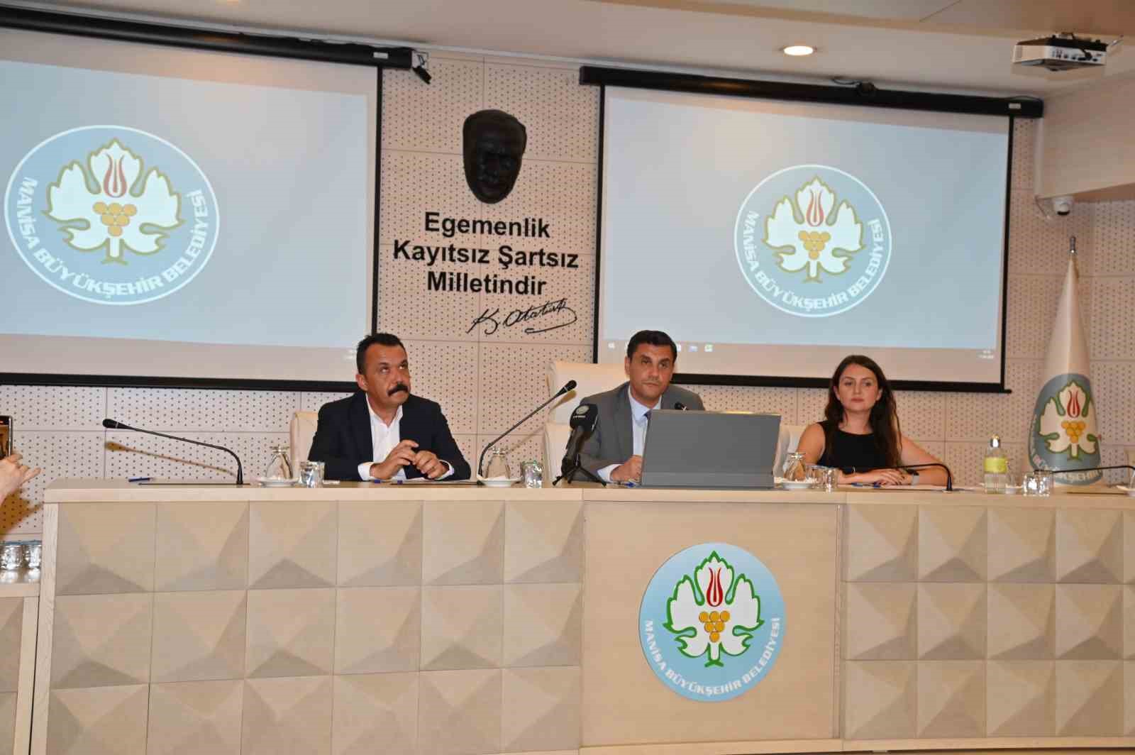 B&uuml;y&uuml;kşehir Meclisi, Başkan Zeyrek başkanlığında toplandı
