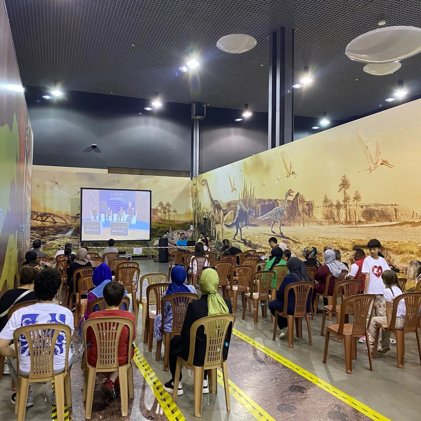 B&uuml;y&uuml;kşehir, T&uuml;rk Astronot Atasever&rsquo;in uzay yolculuğunu canlı yayında Kayserililer ile buluşturdu
