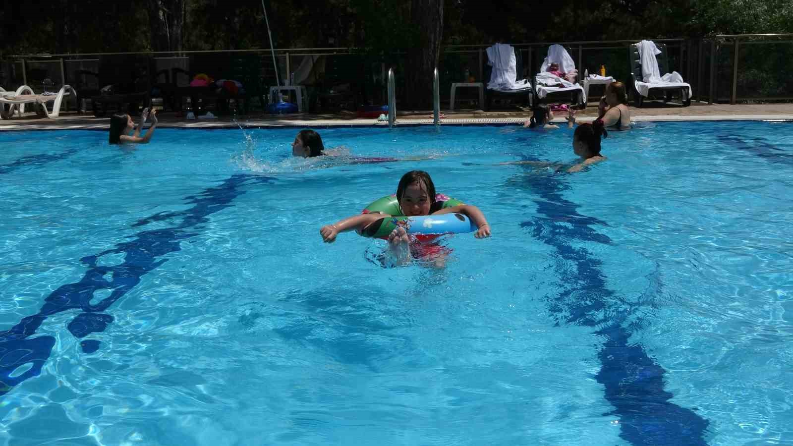 Yaz geldi, havuz sezonu a&ccedil;ıldı

