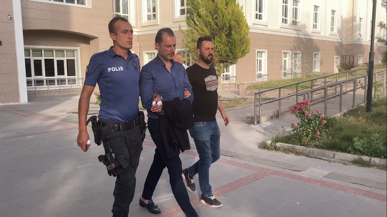 Burdur&rsquo;daki diyaliz olayında hastane yapımında ve proje kısmında g&ouml;revli 2 m&uuml;hendis tutuklandı 