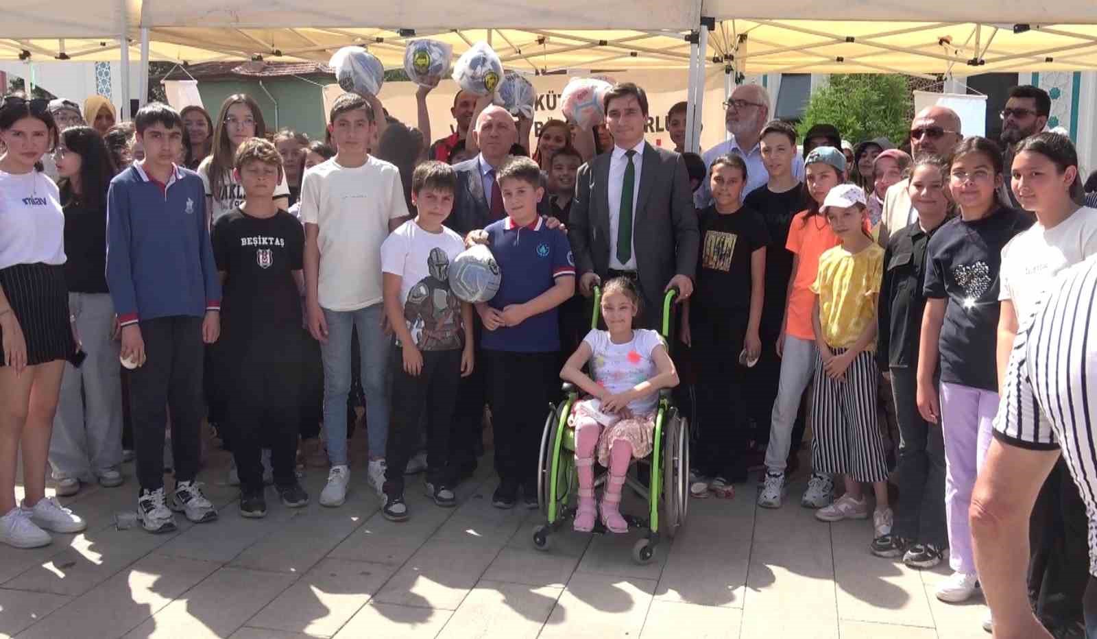 K&uuml;tahya&rsquo;da vakfiyelerdeki hayır şartları yerine getiriliyor
