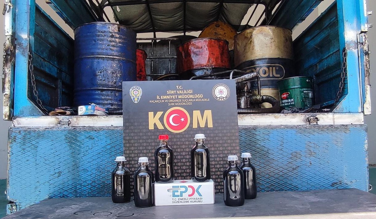 Siirt’te bin 660 litre kaçak akaryakıt ele geçirildi