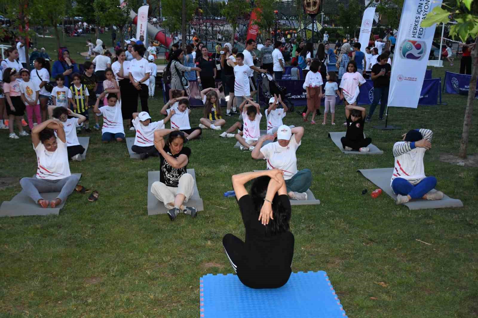 Balıkesir’de Hareketlilik Yılı Spor Şenlikleri yapıldı
