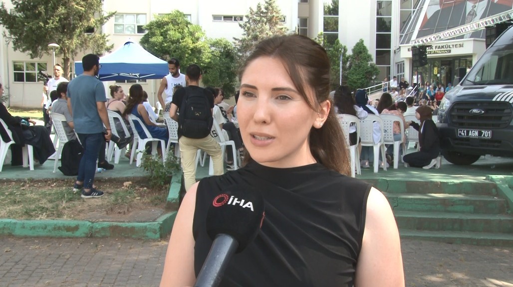 Eğlence ve kariyer bir arada
