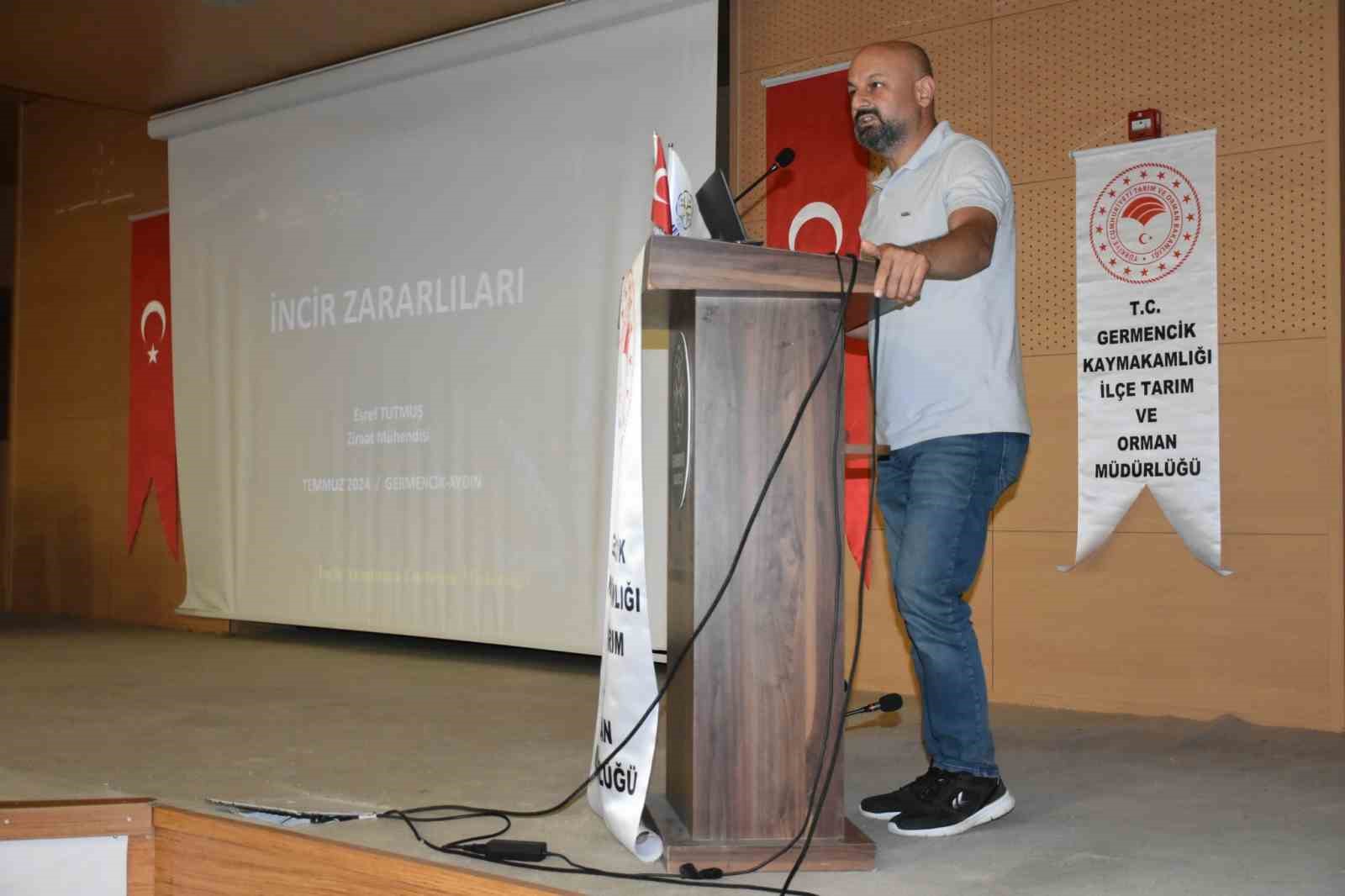 Germencik&rsquo;te &rsquo;İncir Siyah Sineği ve Hastalıkları Eğitim Toplantısı&rsquo; d&uuml;zenlendi

