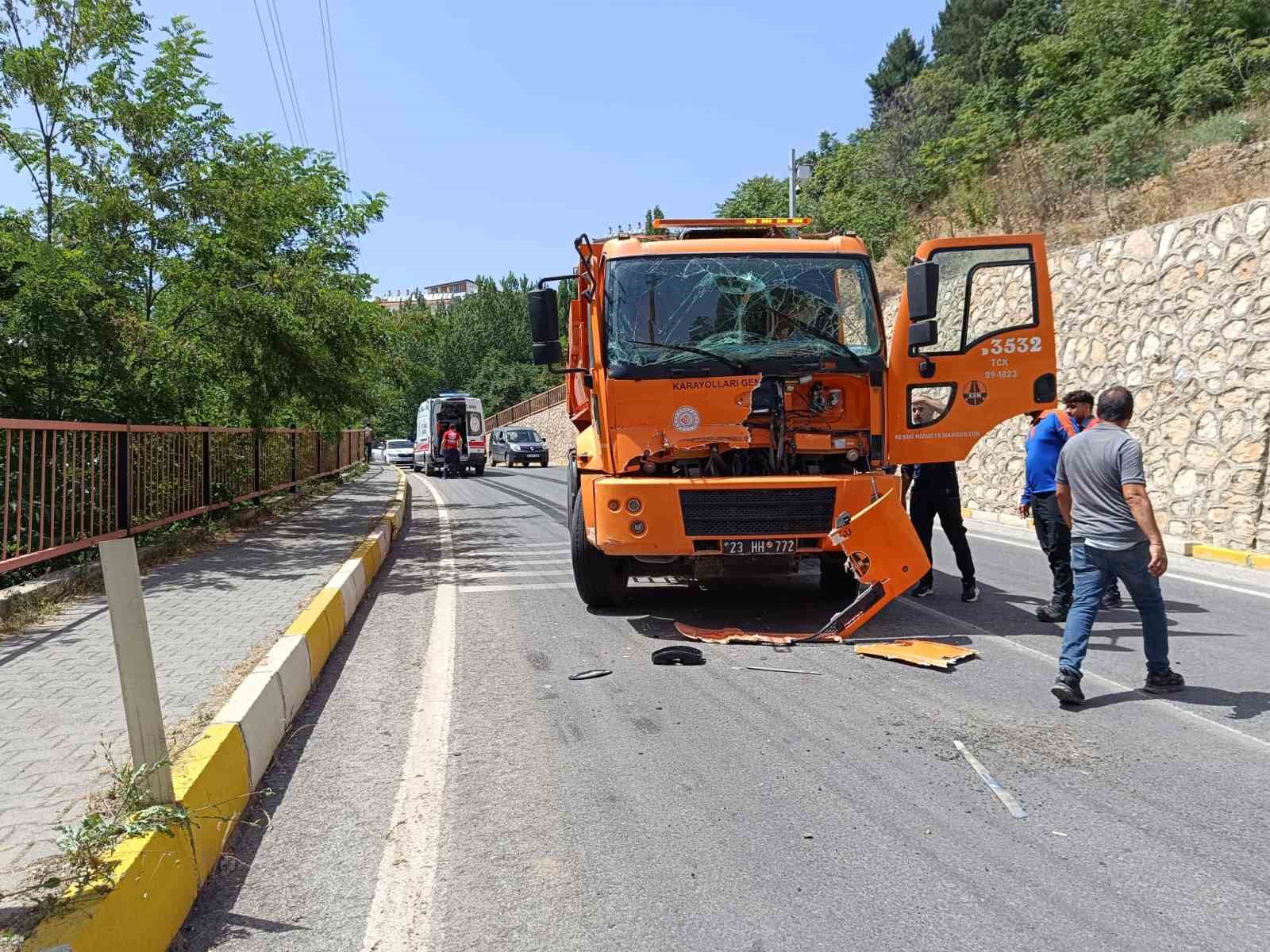 Tunceli’de trafik kazası: 1 yaralı