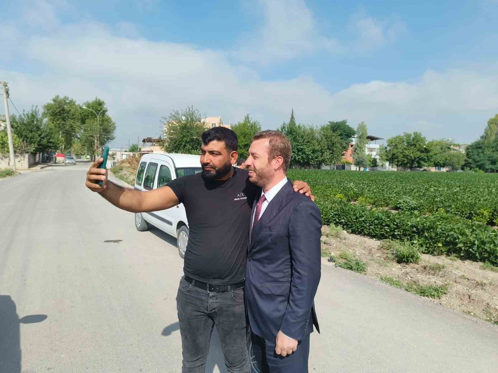 Ceyhan&rsquo;da İn&ouml;n&uuml; Mahallesi&rsquo;nin 30 yıllık yol sorunu tarihe karışıyor
