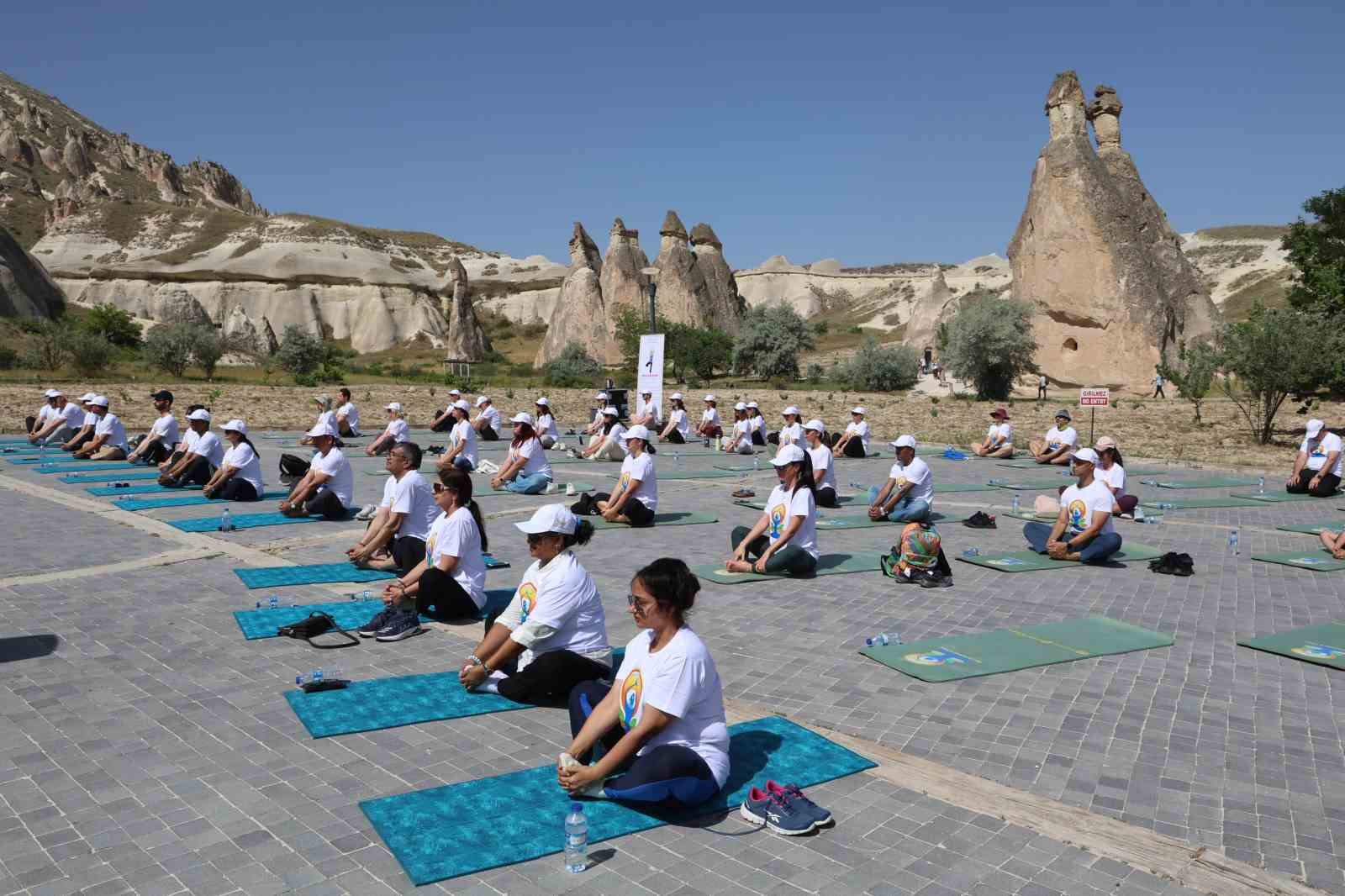 Kapadokya’da yoga etkinliği
