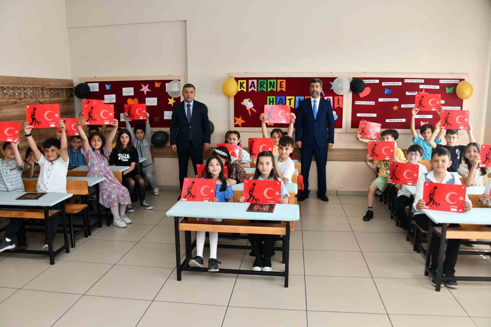 Gümüşhane’de 18 bin 349 öğrenci karne aldı