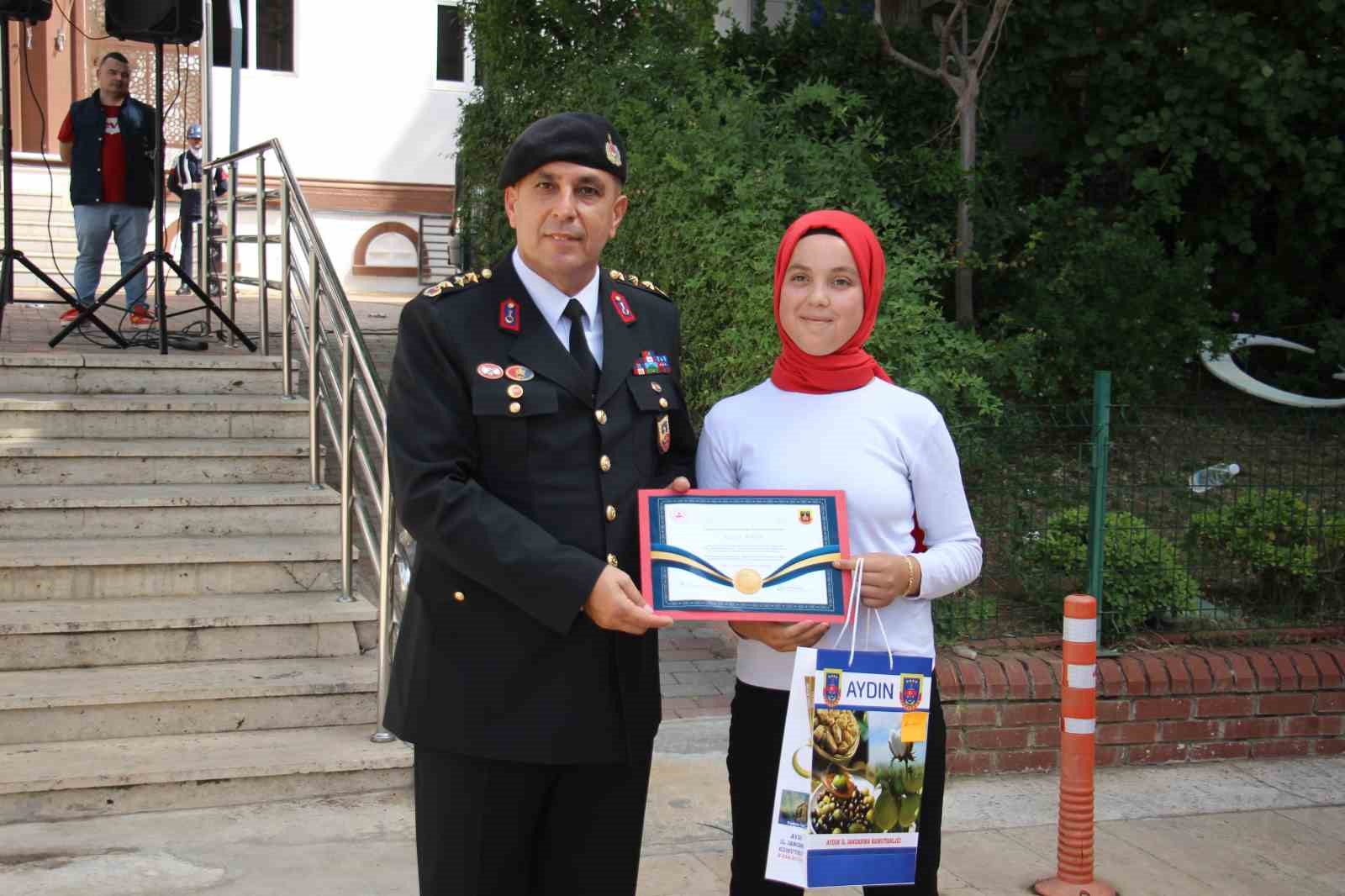 Aydın&rsquo;da jandarma 185. yaşını kutladı
