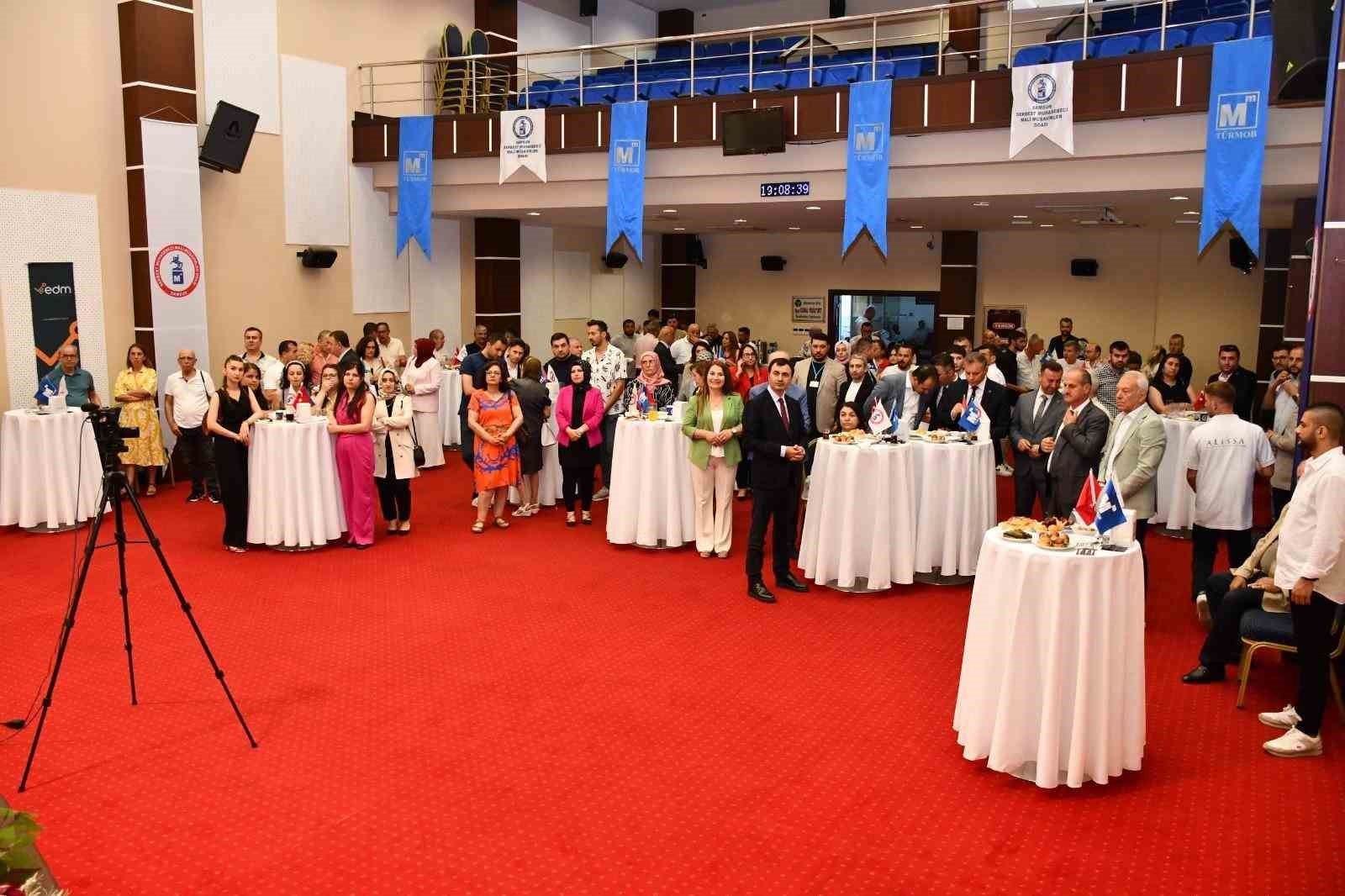 SMMM Meslek Yasası&rsquo;nın 35. yılı: Mali tatil talebi
