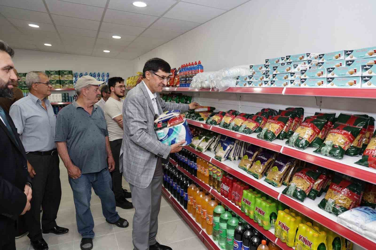 Ilıca&rsquo;ya Halk Market
