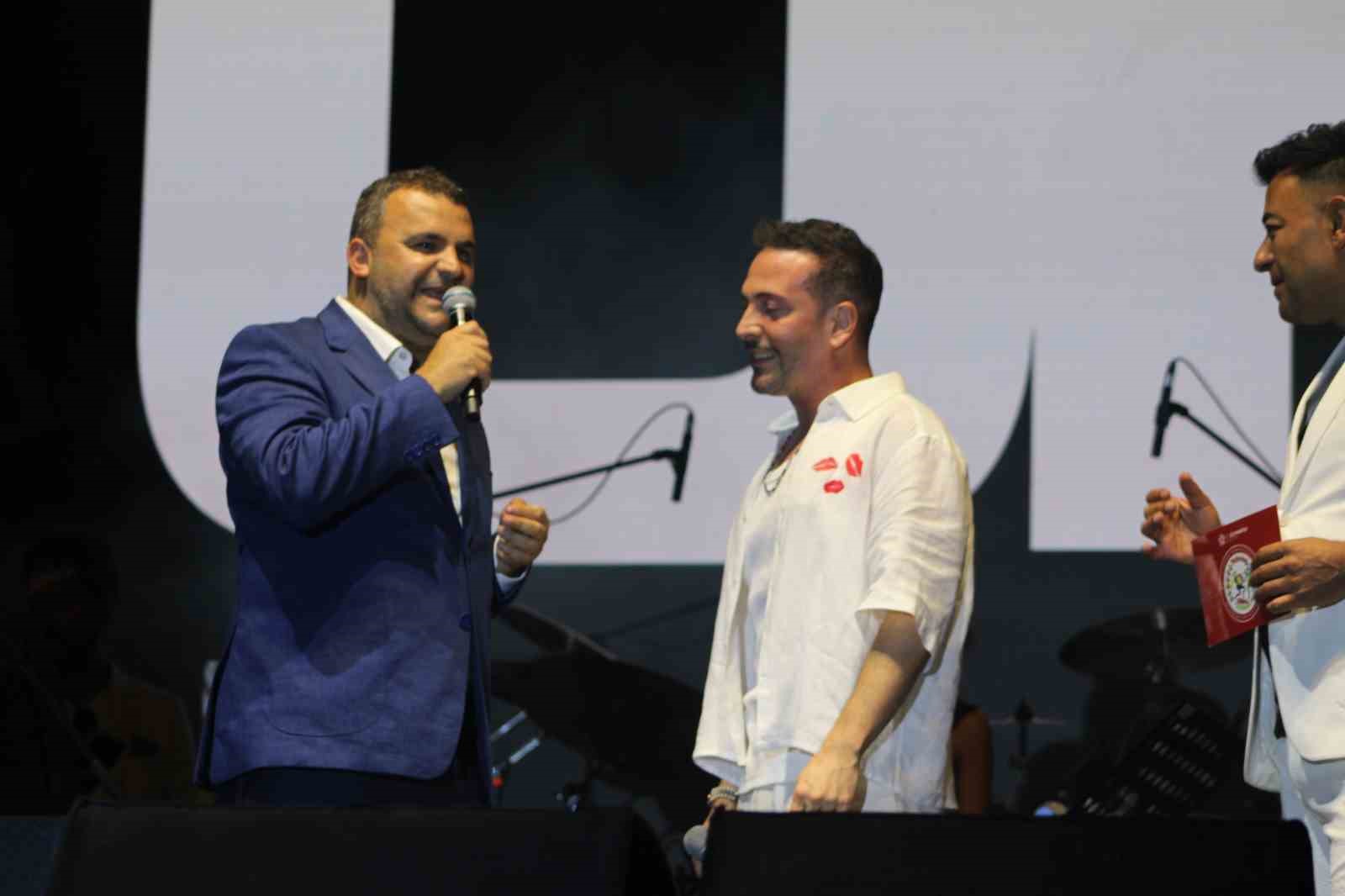 Tekirdağ&rsquo;da EYPİO ve Oğuzhan Ko&ccedil; r&uuml;zgarı esti
