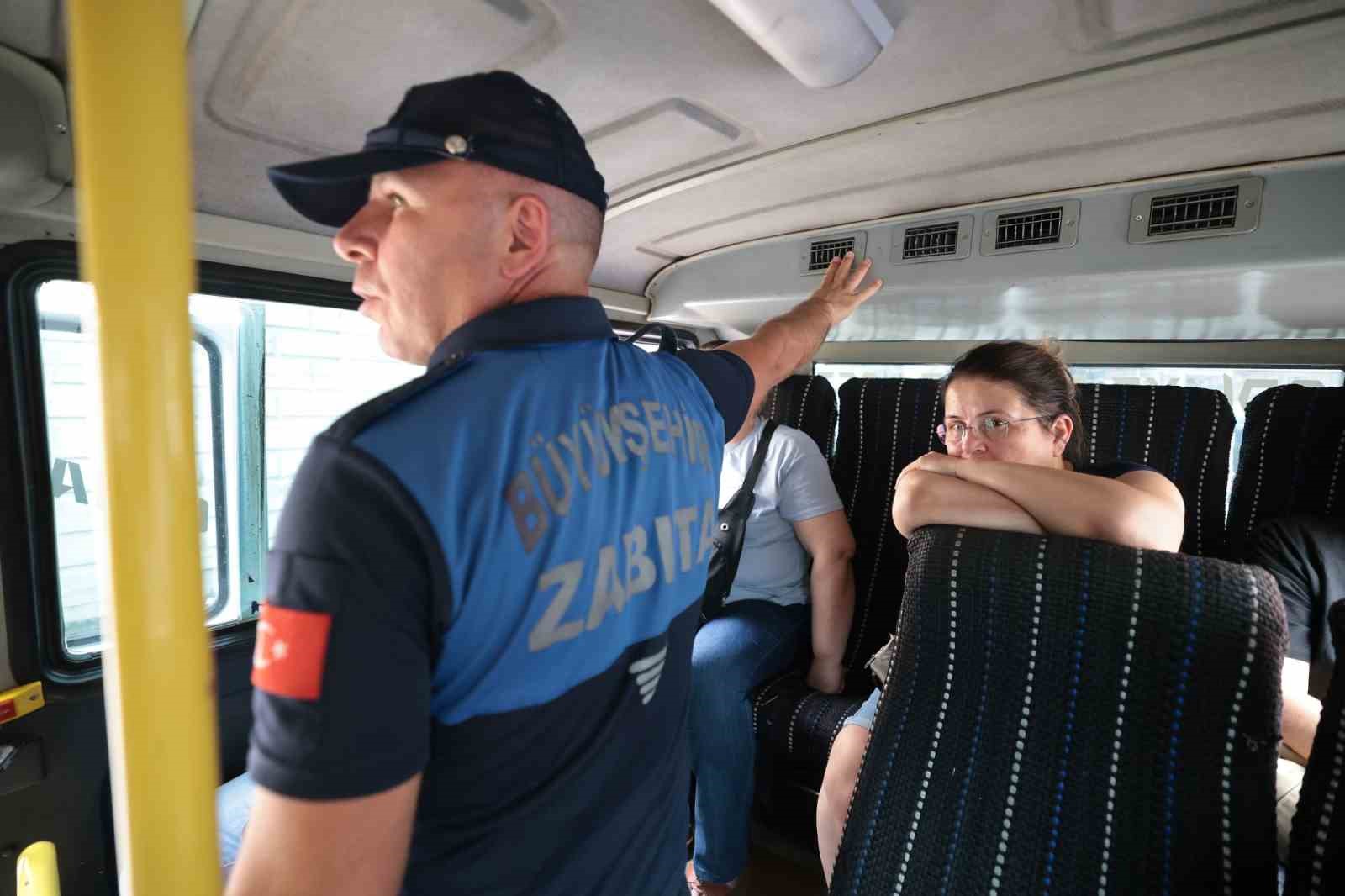 Denizli B&uuml;y&uuml;kşehirden şehir i&ccedil;i minib&uuml;s hatlarına sıkı denetim
