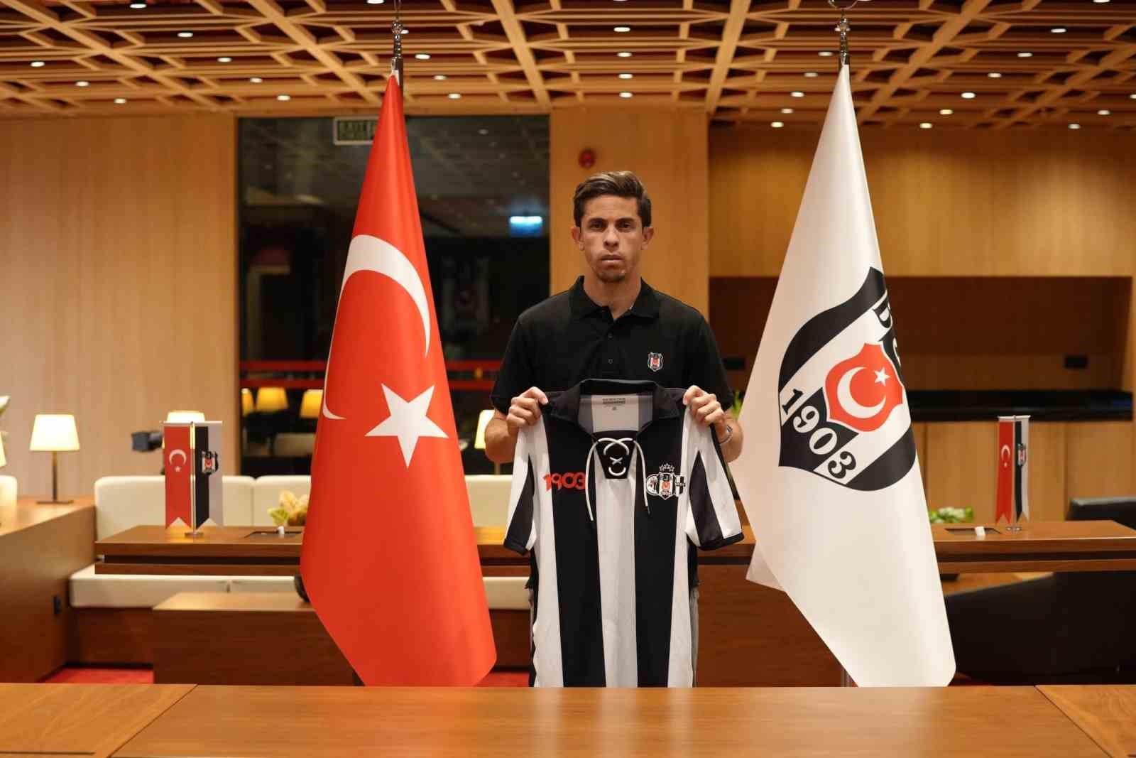 Beşiktaş, Gabriel Paulista ile 3 yıllık sözleşme imzaladı
