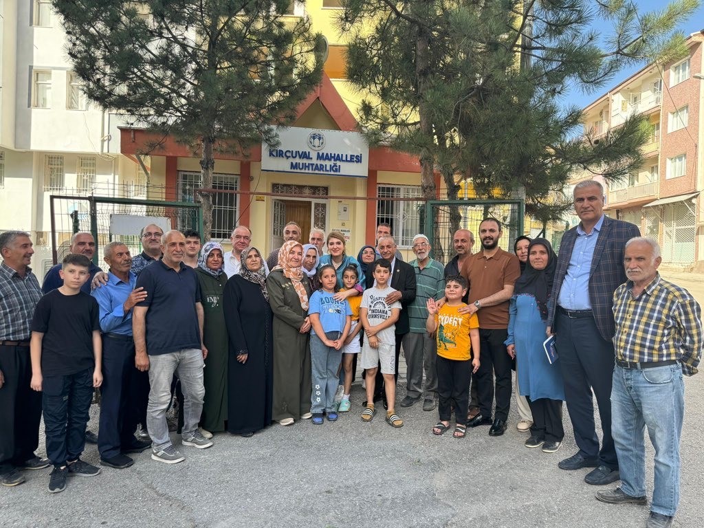 Milletvekili &Ouml;lmeztoprak Battalgazi&rsquo;de vatandaşlarla bir araya geldi
