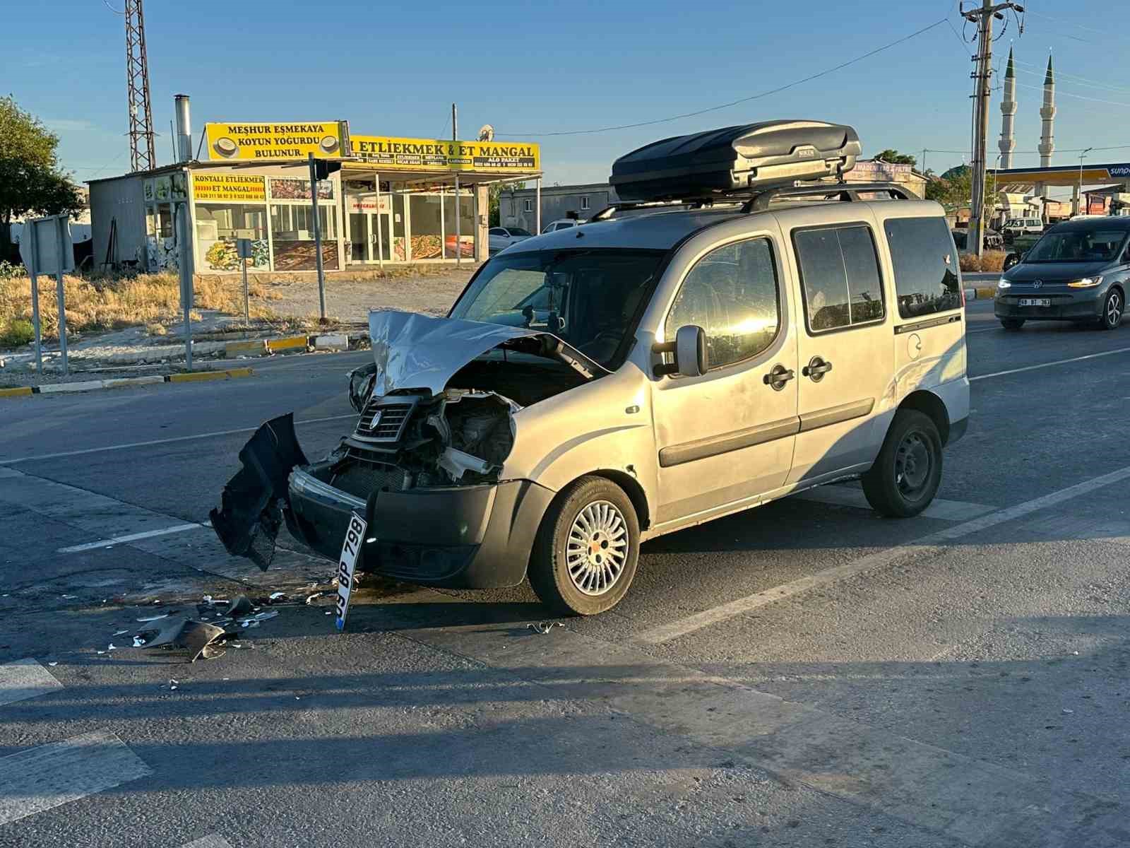 Aksaray’da zincirleme trafik kazası: 5 yaralı