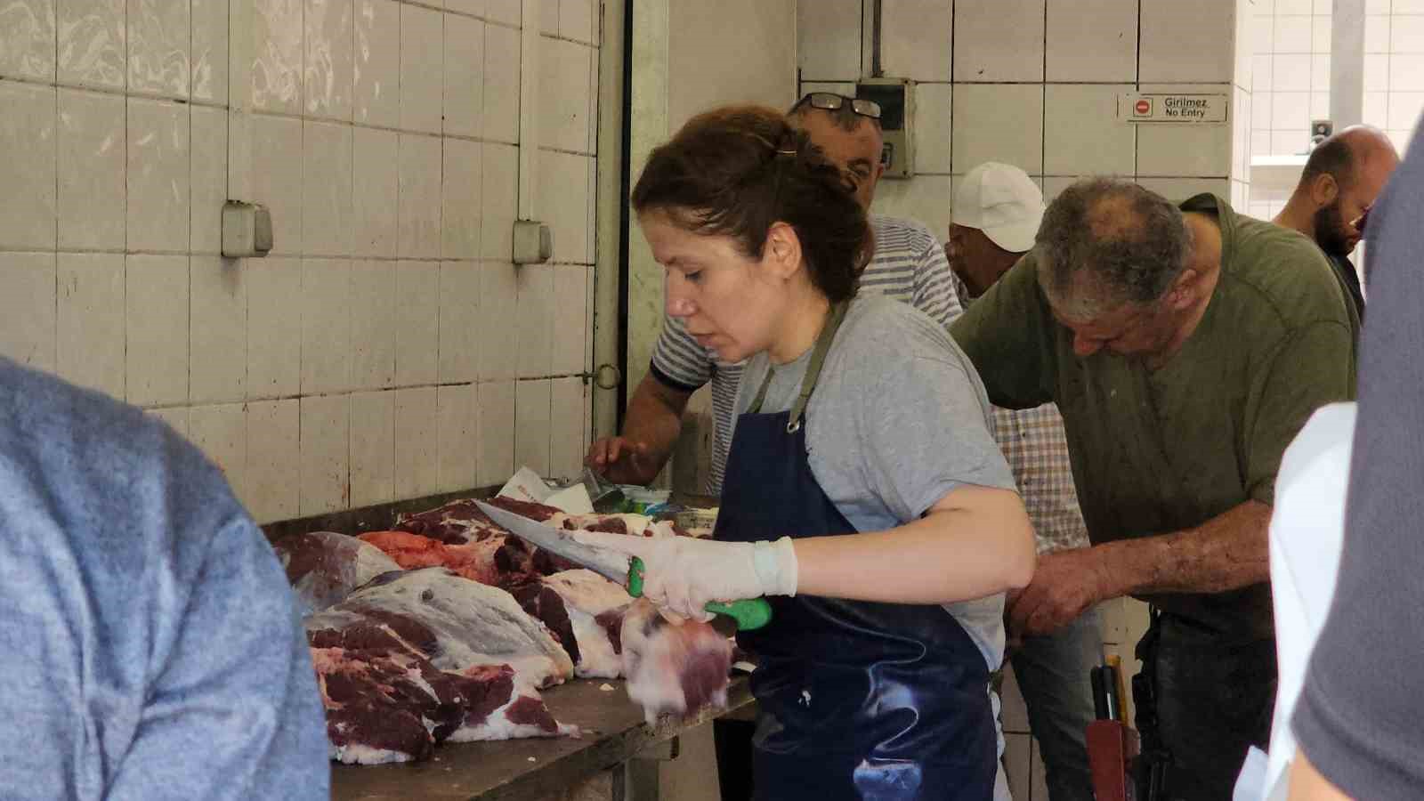 Zonguldak&rsquo;ta 18 acemi kasap hastanelik oldu
