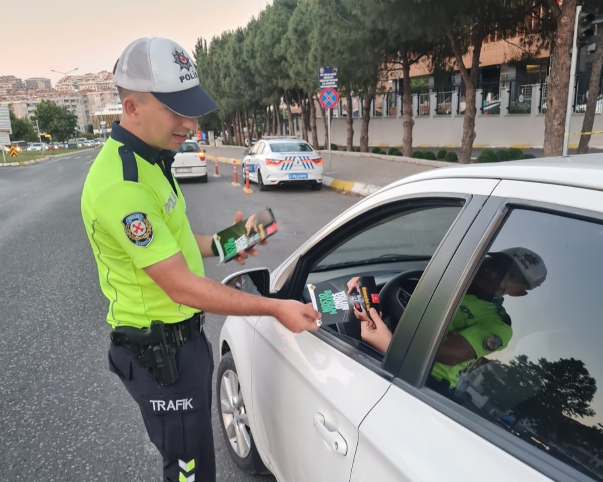 Tekirdağ Emniyeti&rsquo;nden &ldquo;Yolun Sonu Bayram Olsun&rdquo; uygulaması
