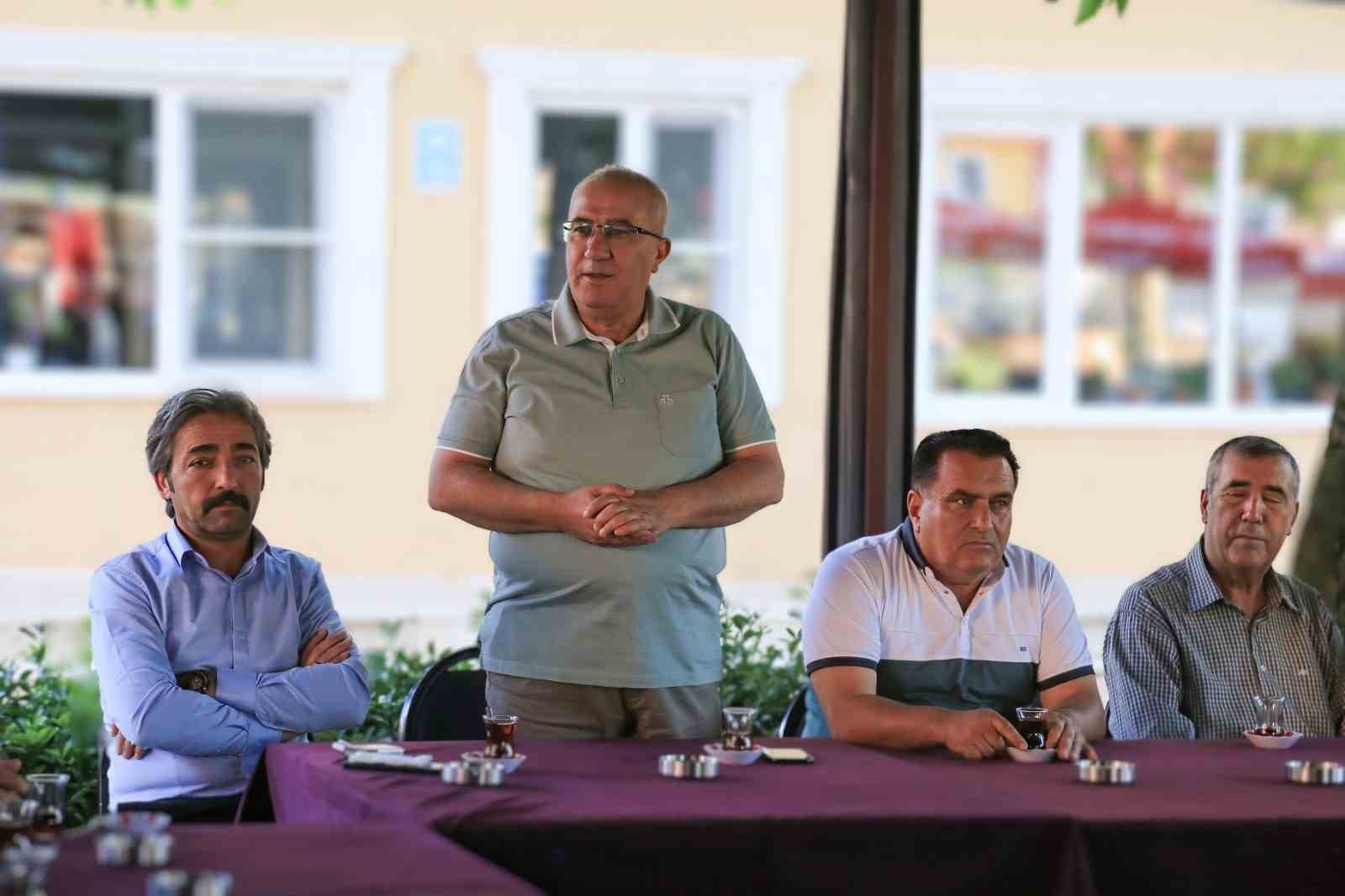 Çameli’nde geleneksel bayramlaşmalar yaşatılıyor