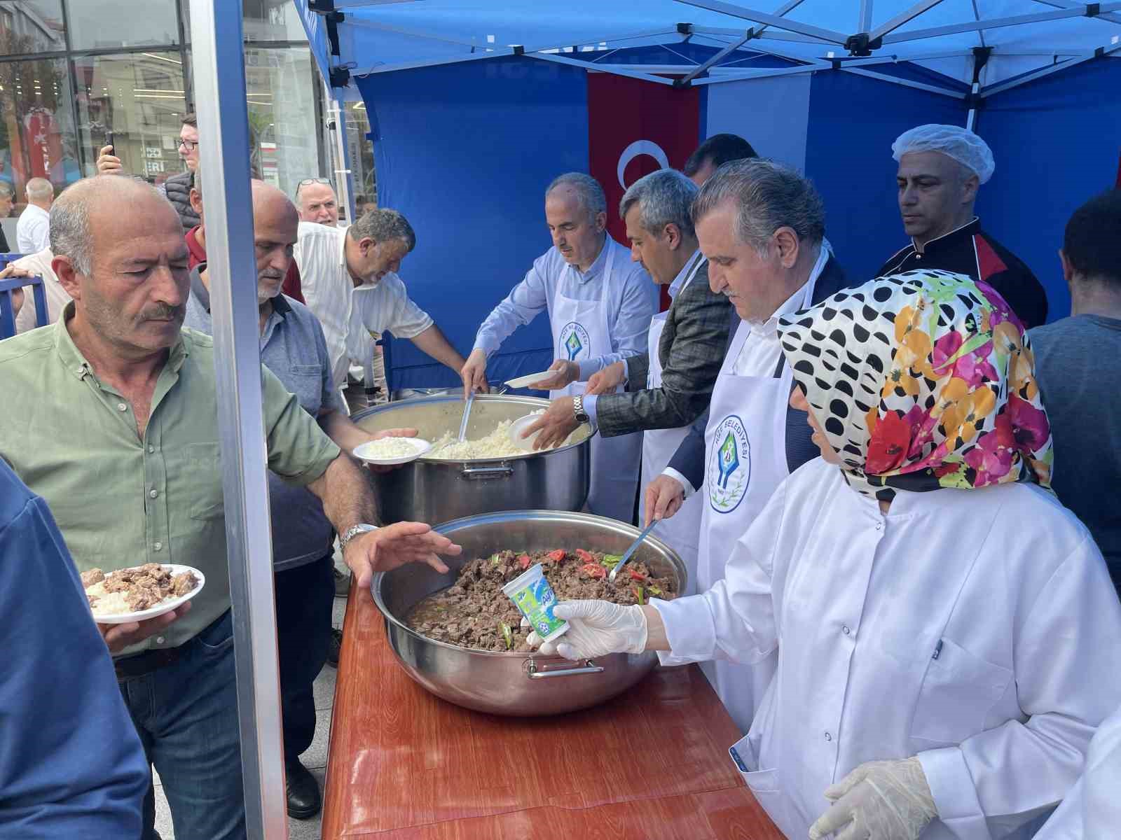 Bakan Osman Aşkın Bak: “Yarın milli takımımızın maçı için herkesi ekran başına bekliyoruz”
