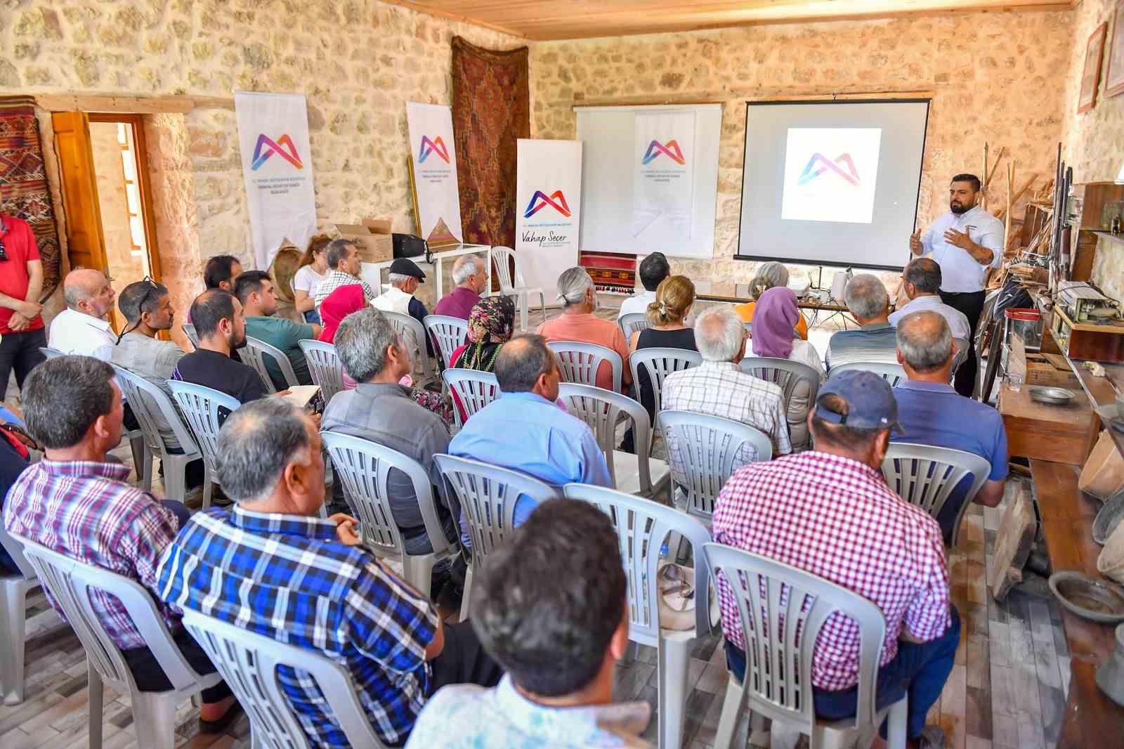 Mersin’de üreticiler bilinçlendiriliyor