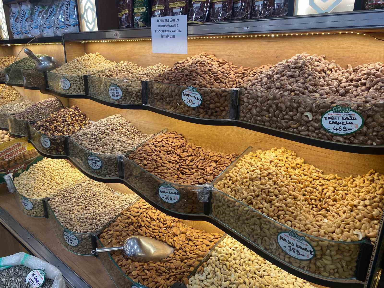 En ucuz kına &ccedil;erezi 100 TL
